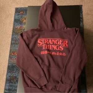 🦁 3/$30 NWT Netflix House Stranger Things Maroon Hoodie